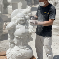 Tượng phật di lặc vác cành đào bằng đá trắng nguyên khối cao 60cm T3638