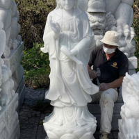 Tượng phật quan âm đá trắng Cao 1.3m ngang 40cm dài 30cm T3582