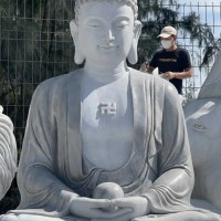 Tượng phật thích ca ngồi đá nguyên khối cẩm vân Cao 2M ngang 1.3M dài 1M T3584