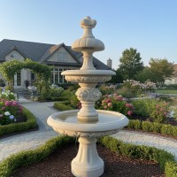 Tháp nước đá trắng nguyên khối Cao 2.7cm -ngang bệ to 1.25m- bệ 2 80cm - bệ chốp 50cm T3572