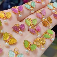 Charm hồ điệp tourmaline tự nhiên đa sắc
