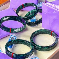 Vòng bản vuông ngọc sơn thuỷ T3258