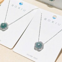 Mặt dây chuyền đá lam ngọc mặt 5 lá T3482