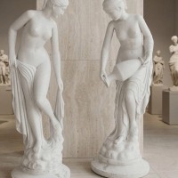 Cặp tượng nghệ thuật thiếu nữ đá trắng tự nhiên nguyên khối, cao 2.2m T3903