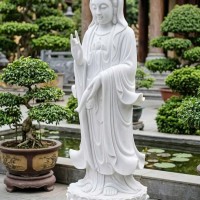Tượng Phật Bà Quan Âm bằng đá trắng tự nhiên nguyên khối Cao 145cm x 50cm x 50cm T3956