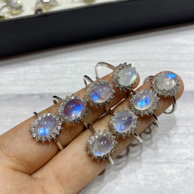 NHẪN MOONSTONE THIÊN THIÊN ÁNH XÀ CỪ LẤP LÁNH