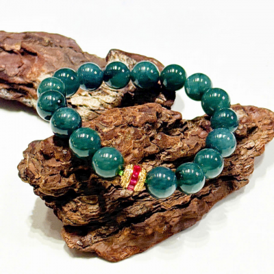 Vòng Tay Ngọc Tự Nhiên Mix Charm 10 li T4012 - Quà Tặng Tri Ân Khách Hàng & Đối Tác Cao Cấp – Phong Thủy Vượng Khí