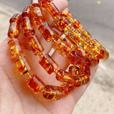 VÒNG TAY HỔ PHÁCH ( AMBER) LÀ MỘT TRONG NHỮNG LOẠI TRANG SỨC MANG LẠI MAY MẮN TIỀN TÀI CHO NGƯỜI ĐEO.