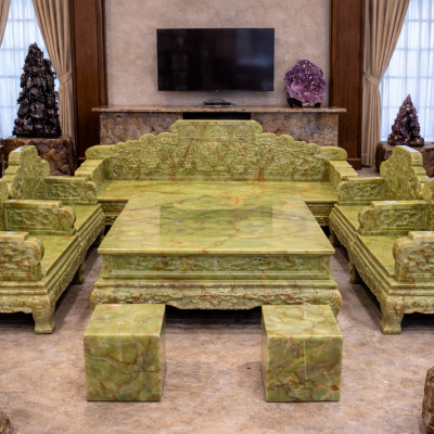 Độc Nhất Vô Nhị - Bàn Đá Đẳng Cấp Nhất Việt Nam - Bộ bàn ghế đá ngọc onix xanh kiệt tác trên nền ngọc tự nhiên.