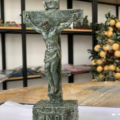 Tượng chúa giê - su trên cây thánh giá cao 22cm 