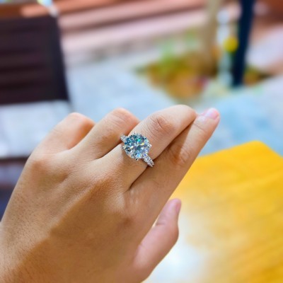 NHẪN KIM CƯƠNG MOISSANITE 11MM 6CT SANG TRỌNG ,QUÝ PHÁI 