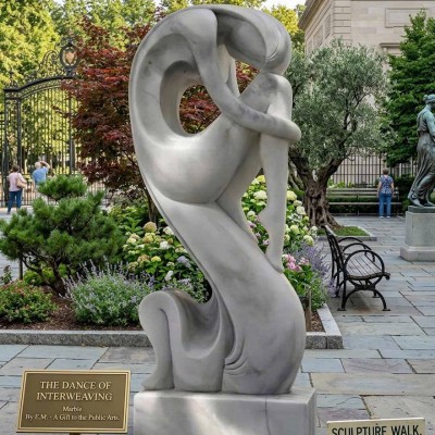 Tượng nghệ thuật đá nguyên khối cô gái cao 2m T3918