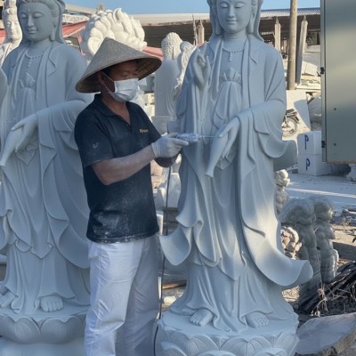 Tượng điêu khắc phật quan thế âm bồ tát đứng trên đài sen cao 1.9m T3671