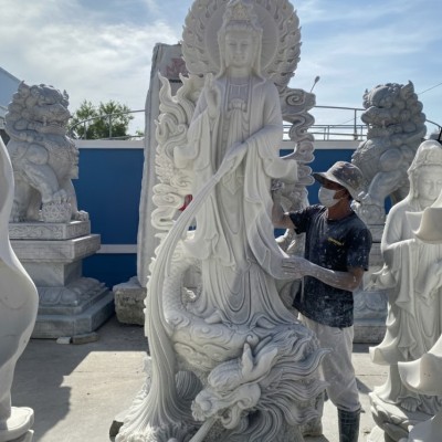 Tượng phật Quan Thế Âm Bồ tát cưỡi rồng đá trắng nguyên khối cao 2.5m ngang 90cm dài 65cm T3596