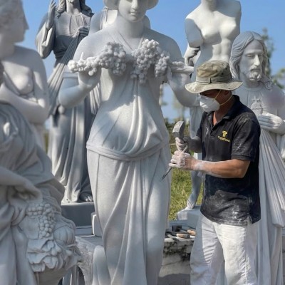 Tượng nữ thần nông sản đá trắng nguyên khối cao 1.9m, ngang 50cm, dài 60cm T3607