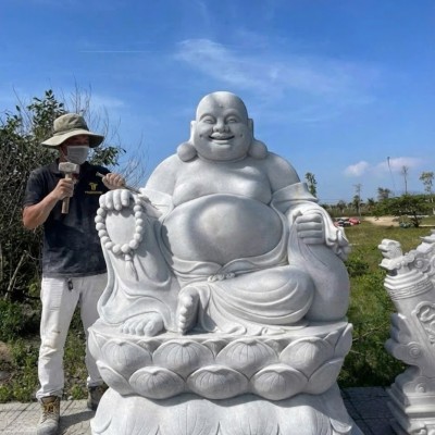 Tượng phật di lặc đá trắng nguyên khối Cao 1.9M ngang 1.4M dài 1.1M T3580