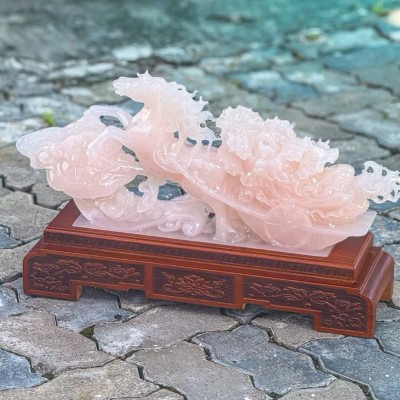 Bức cảnh ngựa kéo bắp cải đá ngọc onyx hồng cao 30p ngang 60p T3540