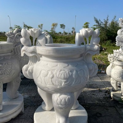 Lư hương đá trắng cao 1.25m, ngang 85cm, đk miệng 55cm T3606