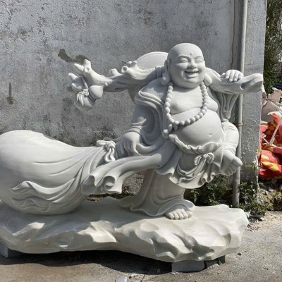 Tượng điêu khắc Phật Di Lặc vác bao tiền bằng đá trắng nguyên khối cao1.1m dài,1.2m T3653