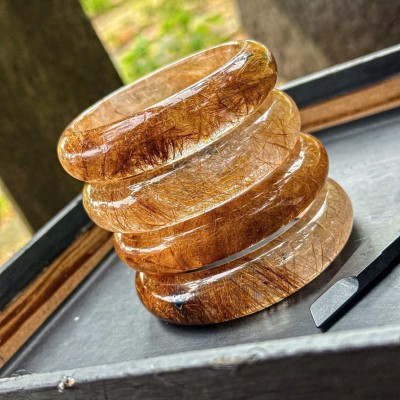 Vòng bản thạch anh tóc đỏ chột ú T3687