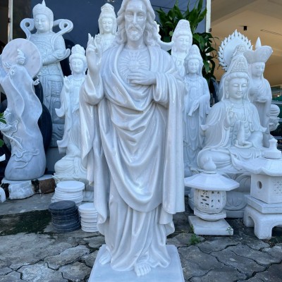 Tượng chúa thánh tâm cao 1m03 nguyên khối tự nhiên T3724