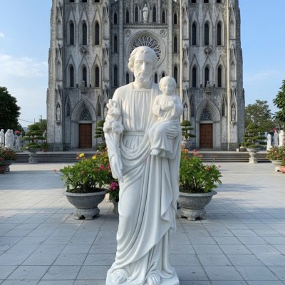 Tượng thánh Giuse bồng chúa đá trắng nguyên khối cao 1m6 T3744.