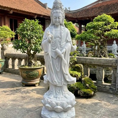 Tượng Phật Quan Thế Âm Bồ Tát bằng đá trắng tự nhiên nguyên khối, cao 1.2m T3907