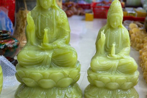 Ý Nghĩa Thờ Cúng Tượng Phật Bà Quan Âm Bằng Đá Ngọc Onyx Xanh