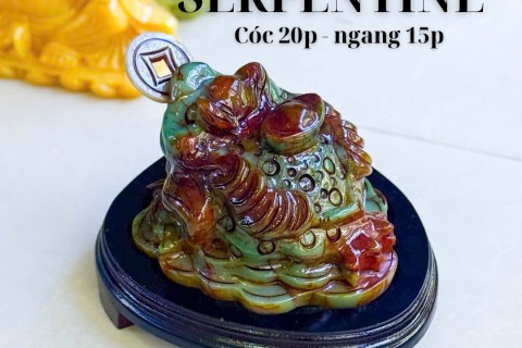 CÓC ĐÁ SERPENTINE – LINH VẬT CHIÊU TÀI GIỮ LỘC, MANG PHÚ QUÝ VÀ THỊNH VƯỢNG CHO GIA CHỦ