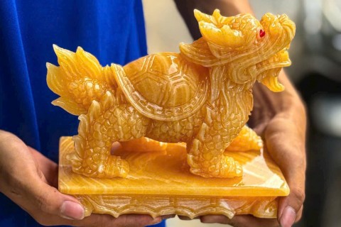 Long Quy Ngọc Hoàng Long – Sự Kết Hợp Quyền Uy Của Rồng Và Trường Thọ Của Rùa