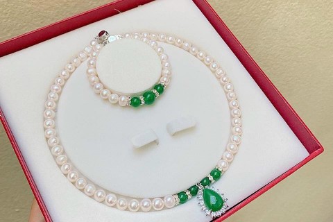 CÁC MẪU SET BỘ DÂY CHUYỀN NGỌC TRAI TỰ NHIÊN ĐƯỢC THIẾT KẾ VÔ CÙNG SANG TRỌNG - TRANG SỨC ĐẲNG CẤP ĐANG ĐƯỢC SĂN ĐÓN HIỆN NAY