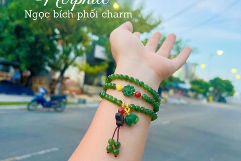 ĐÁ NGỌC BÍCH LÀ GÌ ? TRANG SỨC ĐÁ QUÝ CAO CẤP DÀNH CHO PHÁI NỮ