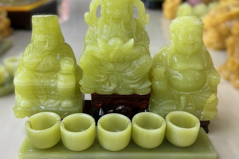 TƯỢNG THẦN TÀI THỔ ĐỊA ĐÁ NGỌC PAKISTAN CÓ Ý NGHĨA GÌ TRONG PHONG THUỶ?