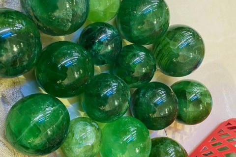 THẠCH ANH XANH HỢP VỚI MỆNH GÌ TRONG PHONG THUỶ 