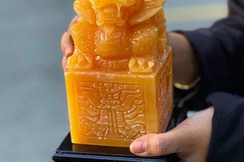 ẤN RỒNG ĐÁ NGỌC HOÀNG LONG CÓ Ý NGHĨA GÌ TRONG PHONG THUỶ