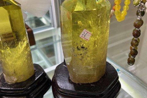TRỤ TINH THỂ THẠCH ANH VÀNG ĐEM ĐẾN THUẬN LỢI VÀ MAY MẮN TRONG CUỘC SỐNG - CÔNG DANH - SỰ NGHIỆP 