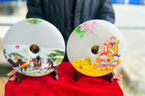 ĐỒNG ĐIẾU ĐÁ BẠCH NGỌC - MÀU SẮC TƯƠI MỚI