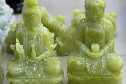 TƯỢNG PHẬT QUAN ÂM ĐÁ NGỌC PAKISTAN VÀ Ý NGHĨA TRONG PHONG THỦY