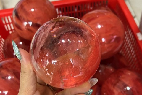 BI CẦU ĐÁ NÚI LỬA ĐỎ - TƯỢNG TRƯNG CHO SỰ MAY MẮN