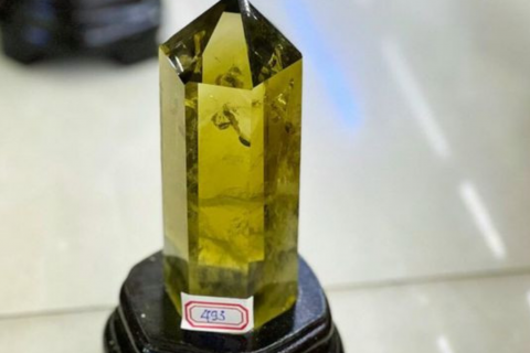 ĐÁ THẠCH ANH VÀNG LÀ GÌ? CÔNG DỤNG VÀ Ý NGHĨA CỦA ĐÁ THẠCH ANH VÀNG TRONG PHONG THỦY 