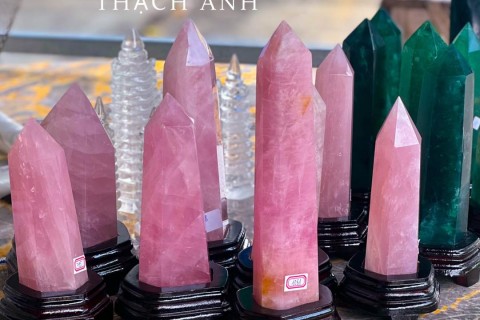 TRỤ ĐÁ THẠCH ANH TỰ NHIÊN CÓ CÔNG DỤNG GÌ ?