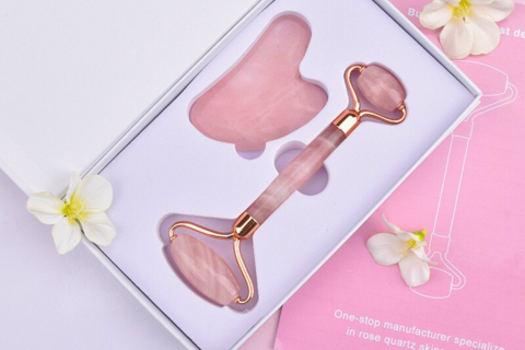 TÁC DỤNG THẦN KÌ CỦA CÂY MASSAGE ĐÁ THẠCH ANH