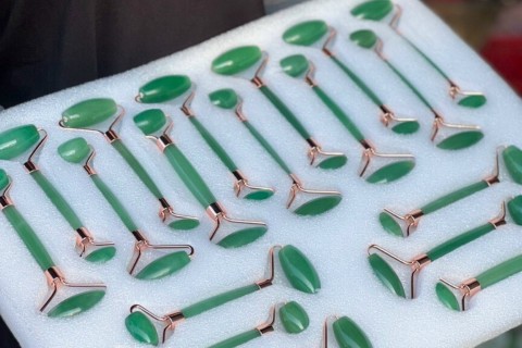 CÂY MASSAGE ĐÁ THẠCH ANH XANH CÓ CÔNG DỤNG GÌ? CÁCH DÙNG NHƯ THẾ NÀO?