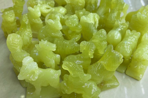 Ý NGHĨA PHONG THUỶ CỰC HAY CỦA TƯỢNG 12 CON GIÁP ĐƯỢC ĐIÊU KHẮC TỈ MỈ BẰNG ĐÁ NGUYÊN KHỐI TỰ NHIÊN CỦA NHÀ TTGEMSTONE