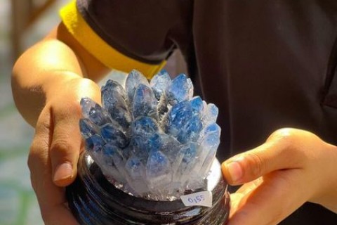 BÚP TINH THỂ AQUAMARINE ĐEM LẠI NĂNG LƯỢNG GÌ CHO GIA CHỦ