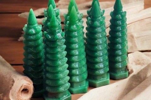 TÌM HIỂU Ý NGHĨA CỦA THÁP VĂN XƯƠNG THẠCH ANH XANH TRONG PHONG THUỶ