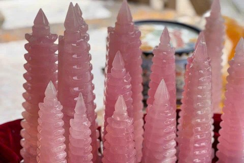 THÁP VĂN XƯƠNG ĐÁ THẠCH ANH - VẬT PHẨM PHONG THUỶ MAY MẮN