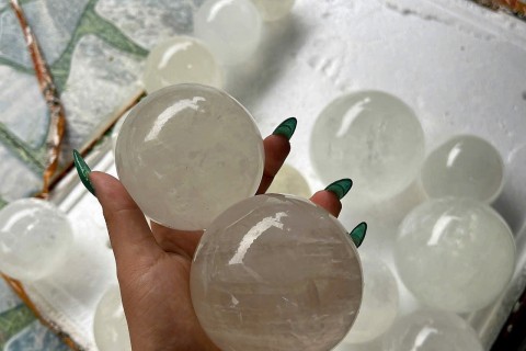 TẬP HỢP CÁC DÒNG BI CẦU THẠCH ANH MÀ BẠN NÊN SỞ HỮU ĐỂ MANG LẠI MAY MẮN