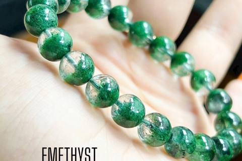 VÒNG TAY ĐÁ ƯU LINH LÀ GÌ ? TÁC DỤNG CỦA NÓ NHƯ THẾ NÀO ?