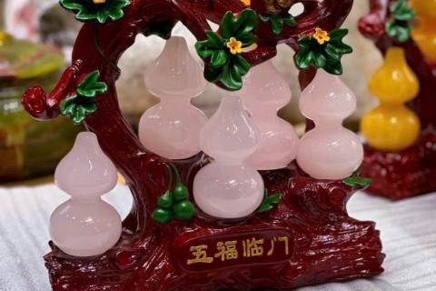 HỒ LÔ NGŨ LỘC ĐÁ THẠCH ANH HỒNG CÓ Ý NGHĨA GÌ?